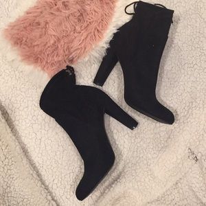 NEW Charles Black Tie Booties